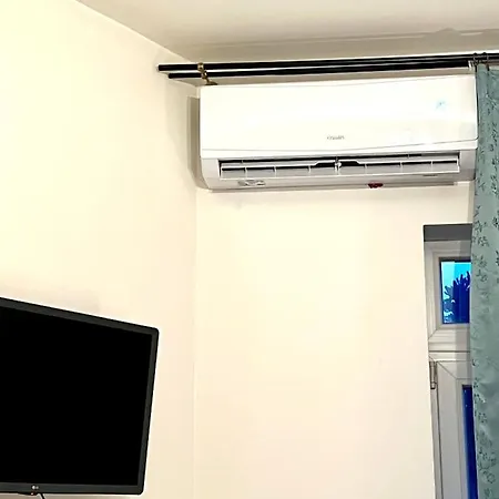 Maria - Free Parking Apartment