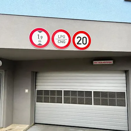Maria - Free Parking Daire Prag